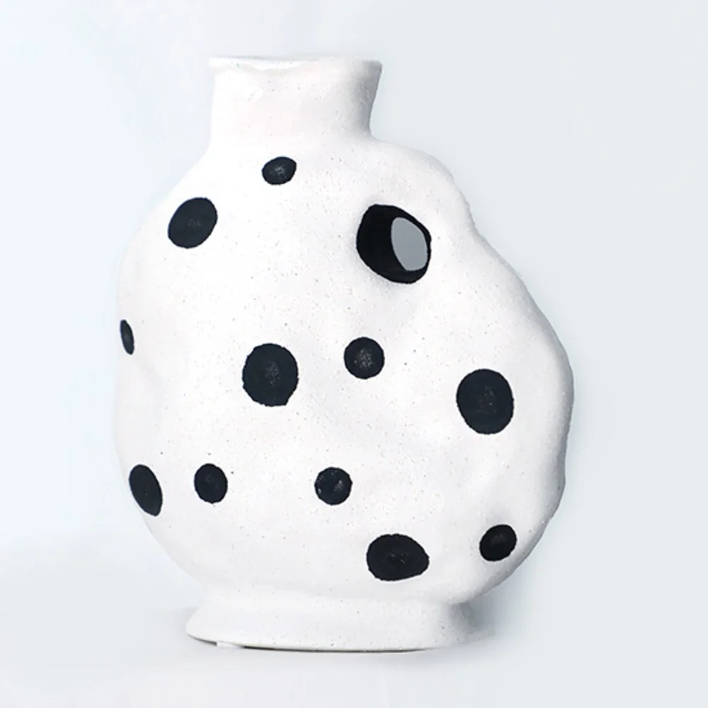 Chic Duo Vases - 2