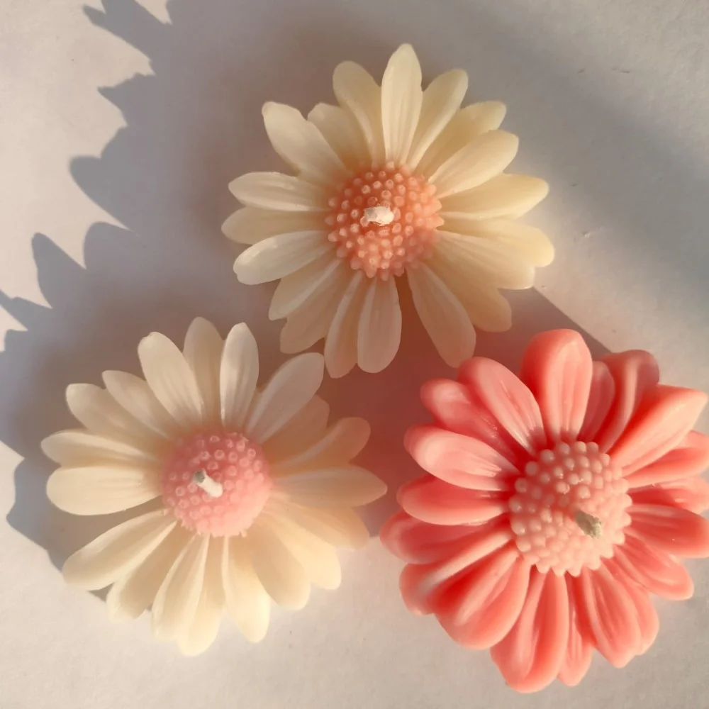 Daisy candle - 3